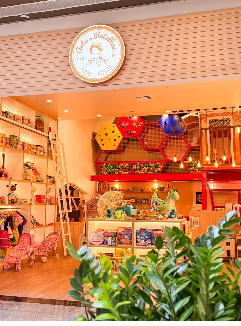 Fachada da loja Arte em Retalhos